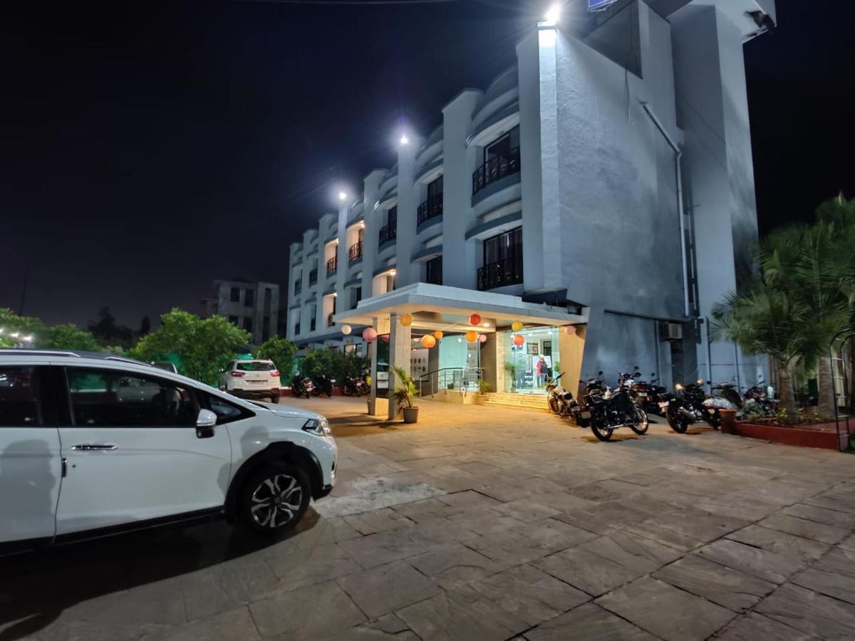 Hotel Aristro Lonavla Exterior foto